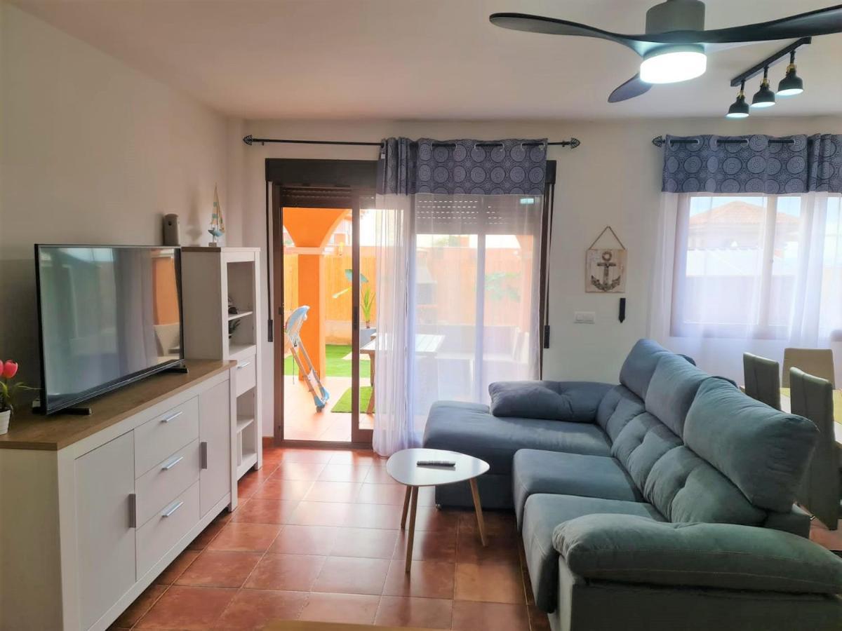 Espacioso Apartamento Con Preciosos Jardines Y Bbq Isla Plana Zewnętrze zdjęcie