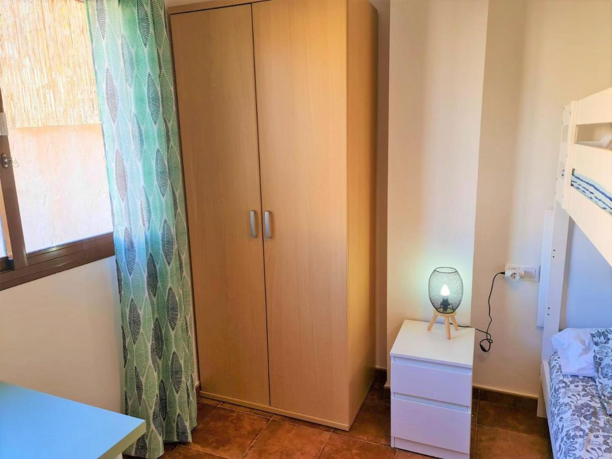 Espacioso Apartamento Con Preciosos Jardines Y Bbq Isla Plana Zewnętrze zdjęcie