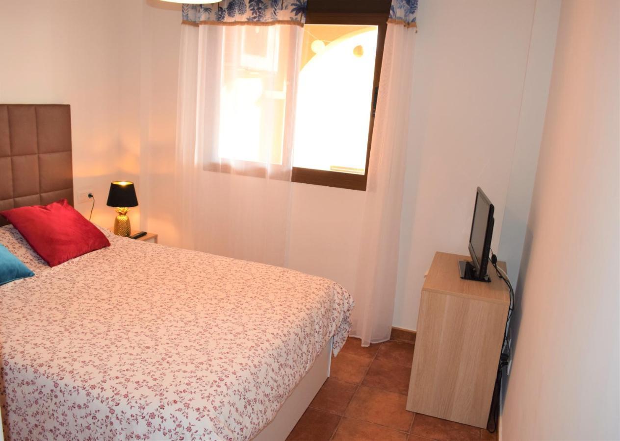 Espacioso Apartamento Con Preciosos Jardines Y Bbq Isla Plana Zewnętrze zdjęcie