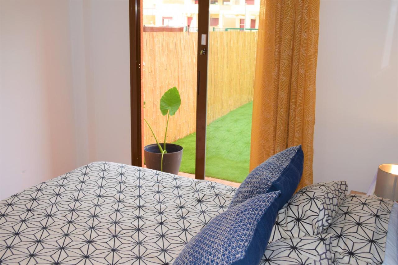 Espacioso Apartamento Con Preciosos Jardines Y Bbq Isla Plana Zewnętrze zdjęcie