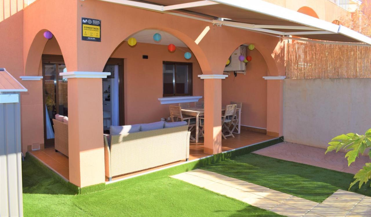 Espacioso Apartamento Con Preciosos Jardines Y Bbq Isla Plana Zewnętrze zdjęcie