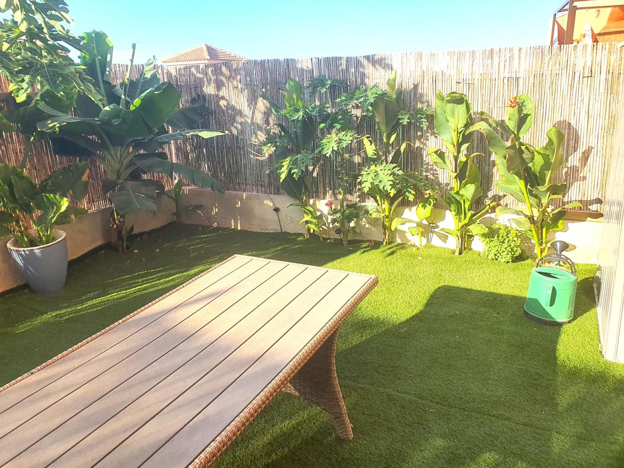Espacioso Apartamento Con Preciosos Jardines Y Bbq Isla Plana Zewnętrze zdjęcie